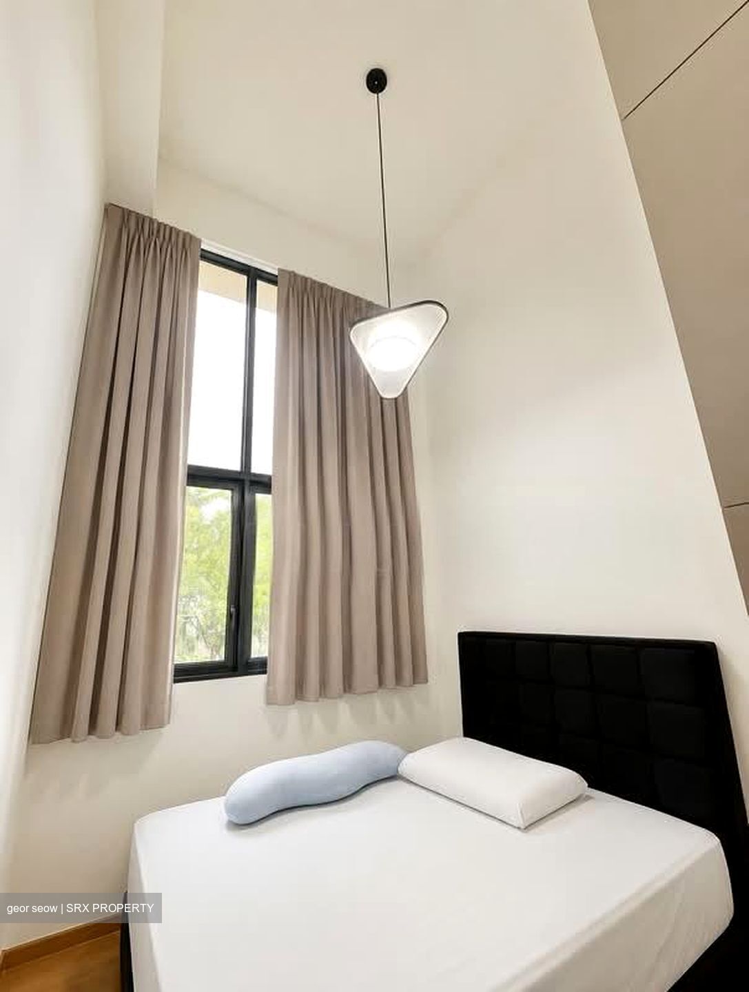 The Gazania (D19), Condominium #573553871